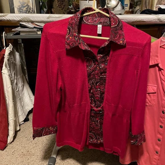 Blouse. - Picture 4 of 4